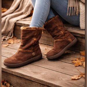 Timberland Shearling Lined Suede Winter Boots | Cozy UGG-Style Cold Weather 9.5W